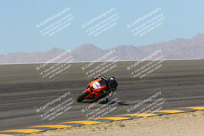 media/Apr-09-2023-SoCal Trackdays (Sun) [[333f347954]]/Bowl Set 1 (1025am)/